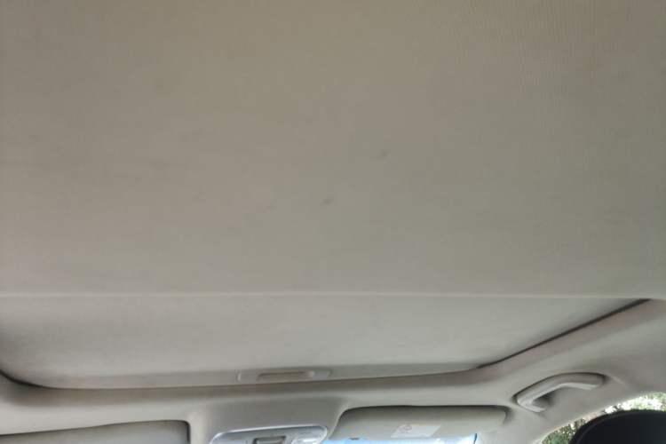 Used Geely Auto Emgrand GL 2018 1.8L DCT Elite Smart Connectivity Version Headliner