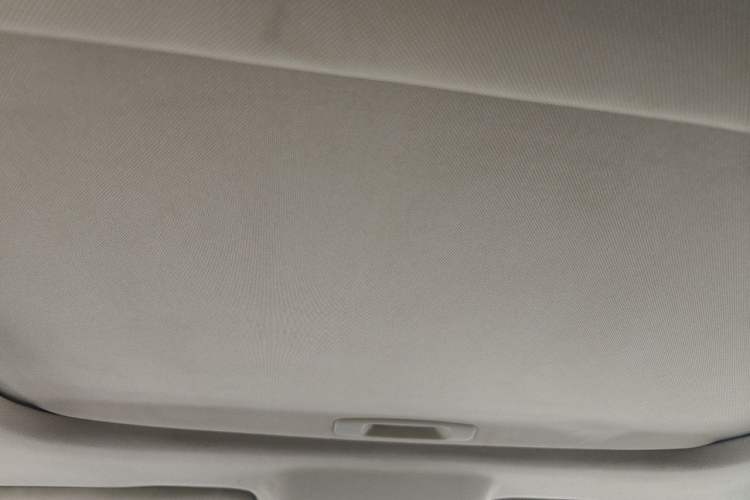 Used Geely Auto Emgrand GL 2018 1.8L DCT Elite Smart Connectivity Version Headliner