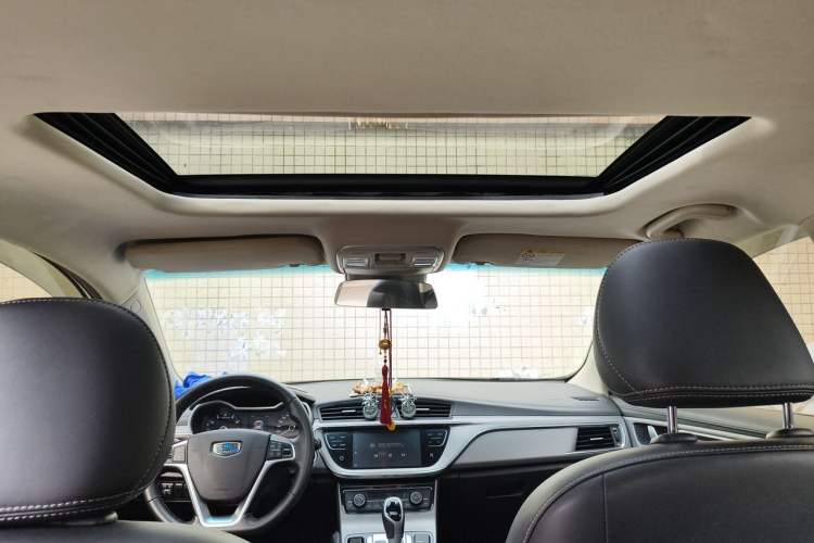 Used Geely Auto Emgrand GL 2018 1.8L DCT Elite Smart Connectivity Version Headliner