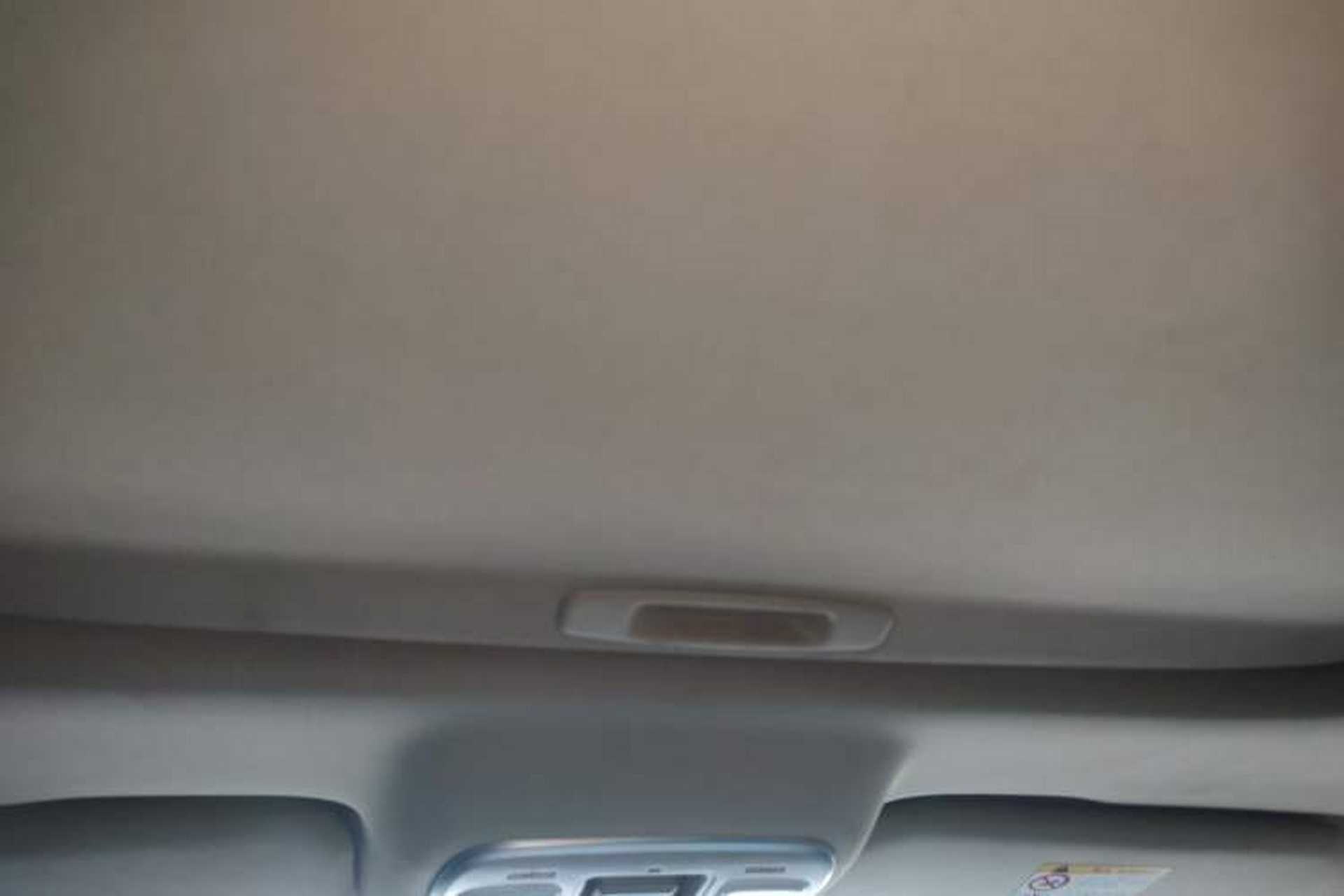 Used Geely Auto Emgrand GL 2018 1.8L Manual Elite Smart Connectivity Version Headliner