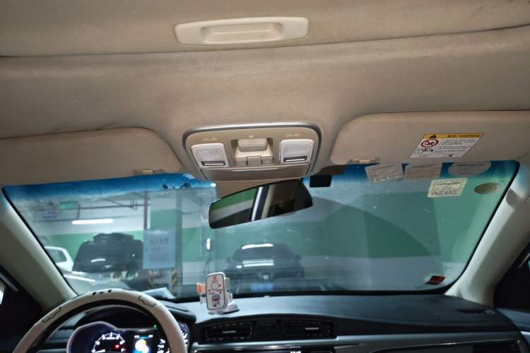 Used Geely Auto Emgrand GL 2018 1.8L DCT Elite Smart Connectivity Version Headliner