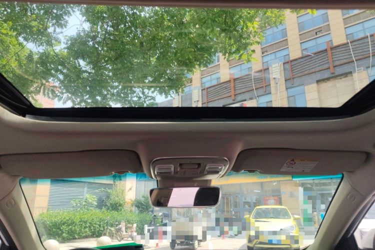 Used Geely Auto Emgrand GL 2018 1.4T DCT Prestige Smart Connectivity Version Headliner