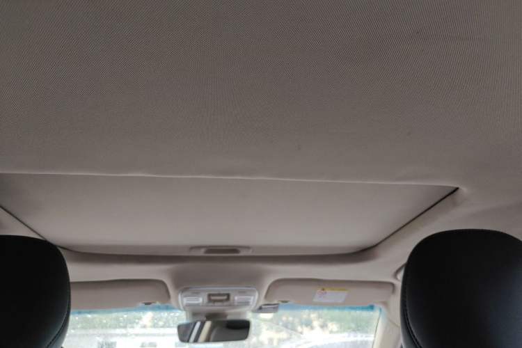 Used Geely Auto Emgrand GL 2018 1.4T DCT Prestige Smart Connectivity Version Headliner