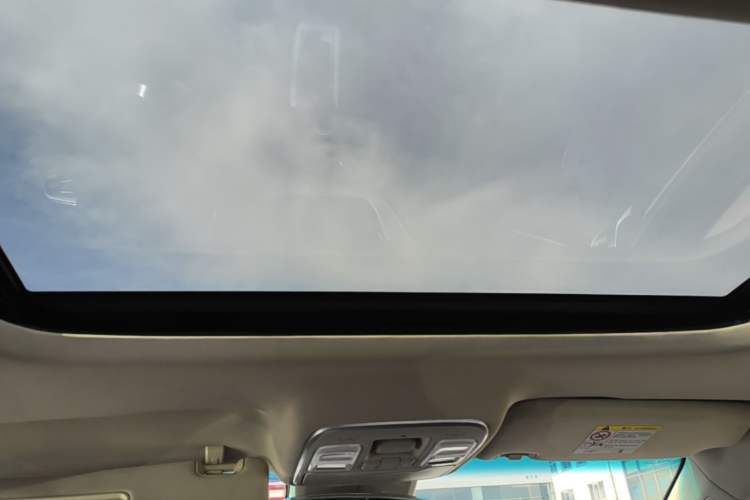 Used Geely Auto Emgrand GL 2018 1.4T DCT Elite Smart Connectivity Version Headliner