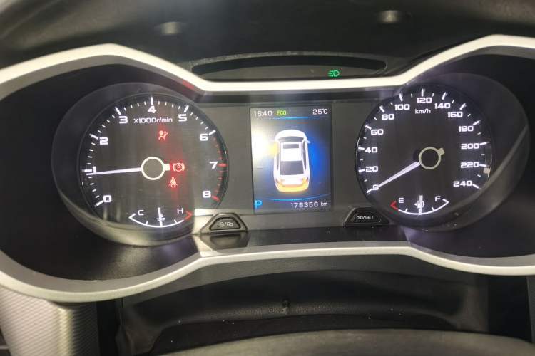 Used Geely Auto Emgrand GL 2018 1.8L DCT Elite Smart Connectivity Version Instrument Cluster