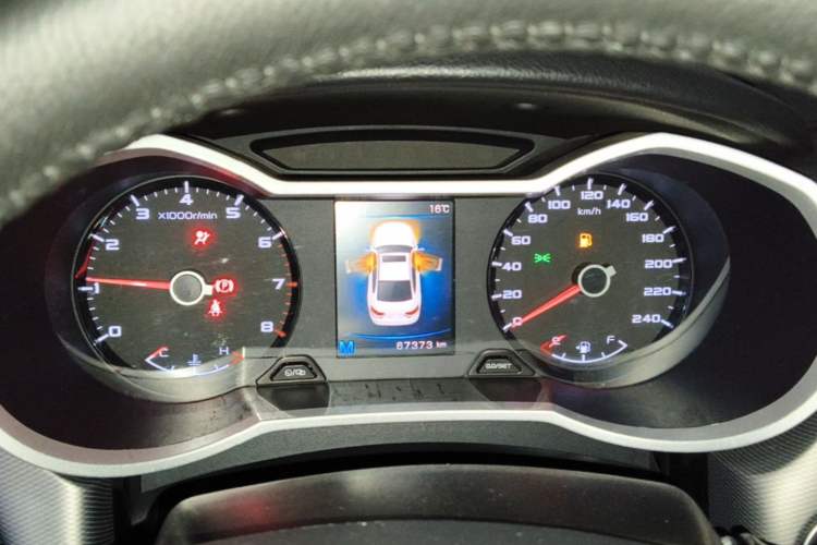 Used Geely Auto Emgrand GL 2018 1.8L Manual Elite Smart Connectivity Version Instrument Cluster