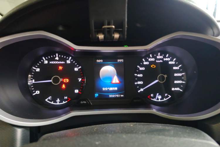 Used Geely Auto Emgrand GL 2018 1.8L DCT Elite Smart Connectivity Version Instrument Cluster