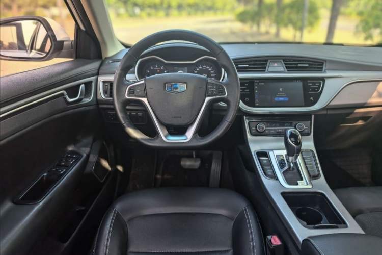 Used Geely Auto Emgrand GL 2018 1.4T DCT Elite Smart Connectivity Version Interior 1