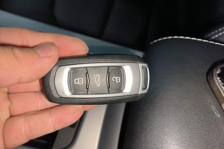 Used Geely Auto Emgrand GL 2018 1.4T DCT Elite Smart Connectivity Version Interior 1