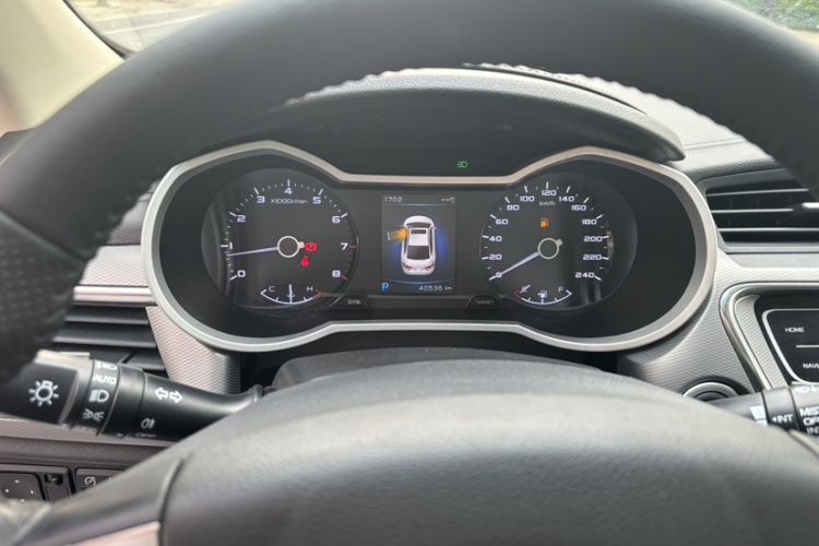 Used Geely Auto Emgrand GL 2018 1.4T DCT Elite Smart Connectivity Version Interior 6