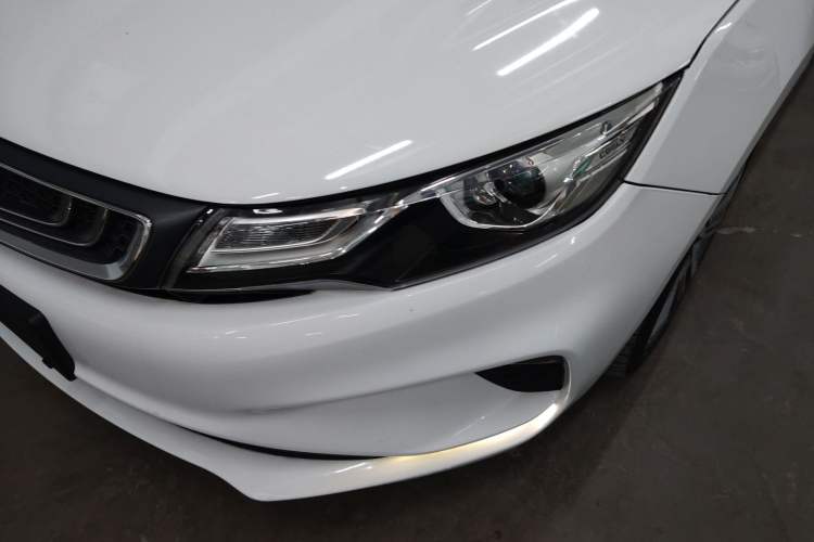 Used Geely Auto Emgrand GL 2018 1.4T DCT Prestige Smart Connectivity Version Left Front Headlight
