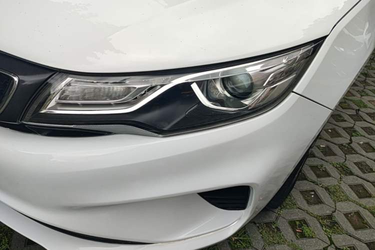 Used Geely Auto Emgrand GL 2018 1.4T DCT Elite Smart Connectivity Version Left Front Headlight