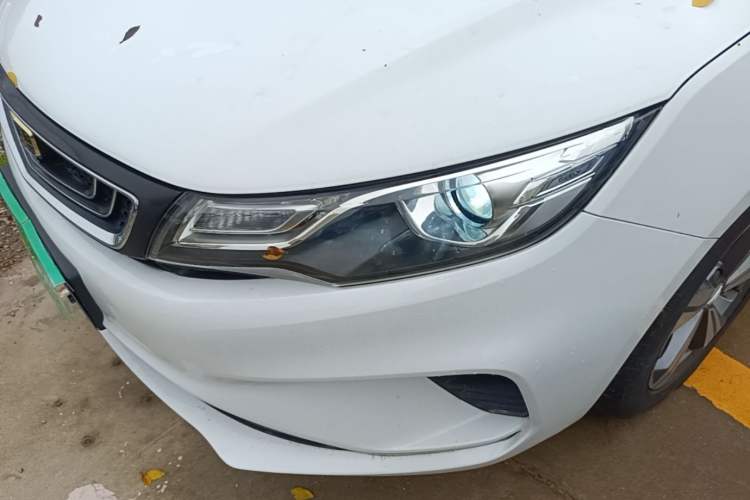 Used Geely Auto Emgrand GL 2018 1.4T DCT Elite Smart Connectivity Version Left Front Headlight