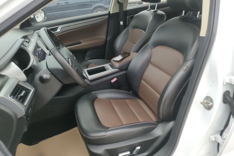 Used Geely Auto Emgrand GL 2018 1.4T DCT Prestige Smart Connectivity Version Left Front Seat