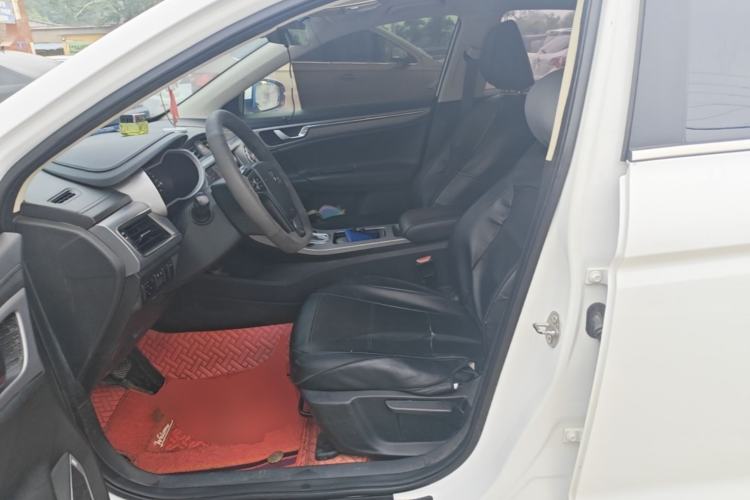 Used Geely Auto Emgrand GL 2018 1.8L DCT Elite Smart Connectivity Version Left Front Seat