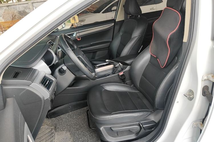 Used Geely Auto Emgrand GL 2018 1.8L Manual Elite Smart Connectivity Version Left Front Seat