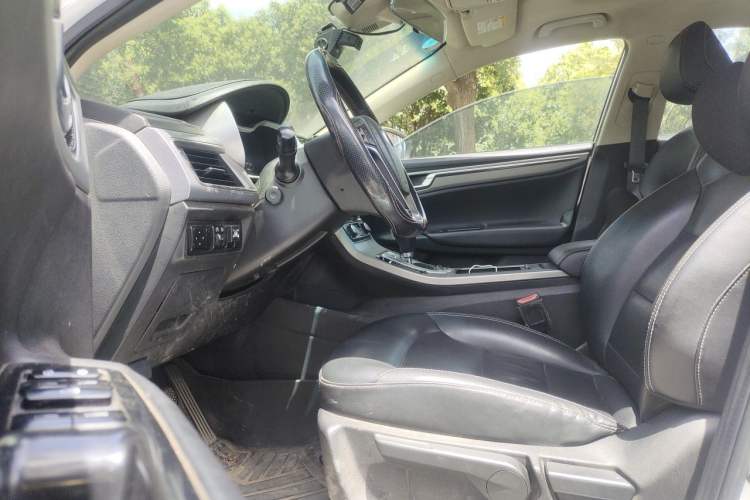 Used Geely Auto Emgrand GL 2018 1.8L DCT Elite Smart Connectivity Version Left Front Seat