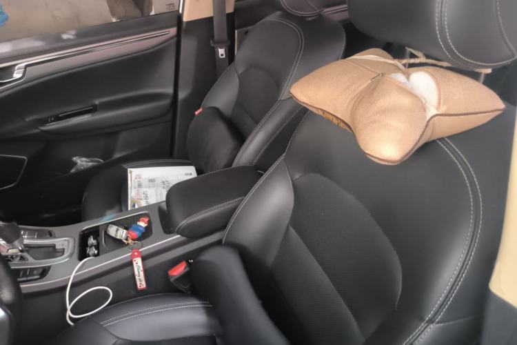 Used Geely Auto Emgrand GL 2018 1.4T DCT Elite Smart Connectivity Version Left Front Seat