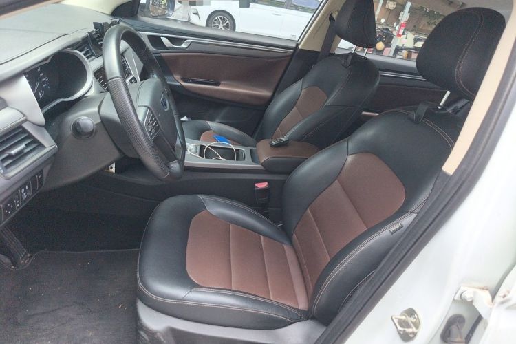 Used Geely Auto Emgrand GL 2018 1.4T DCT Prestige Smart Connectivity Version Left Front Seat