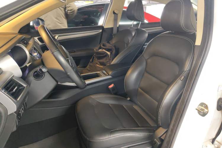 Used Geely Auto Emgrand GL 2018 1.4T DCT Elite Smart Connectivity Version Left Front Seat