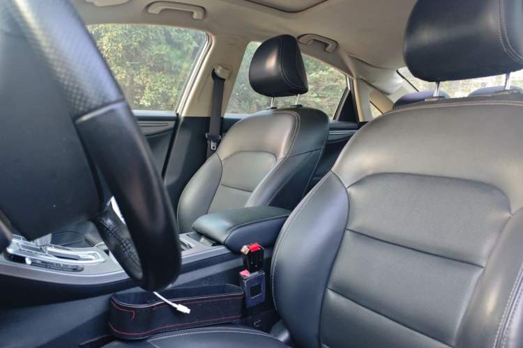 Used Geely Auto Emgrand GL 2018 1.8L DCT Elite Smart Connectivity Version Left Front Seat