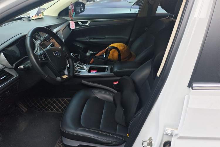 Used Geely Auto Emgrand GL 2018 1.4T DCT Elite Smart Connectivity Version Left Front Seat