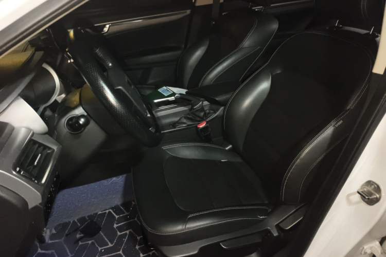 Used Geely Auto Emgrand GL 2018 1.8L Manual Elite Smart Connectivity Version Left Front Seat