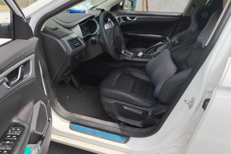 Used Geely Auto Emgrand GL 2018 1.4T DCT Elite Smart Connectivity Version Left Front Seat