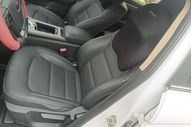 Used Geely Auto Emgrand GL 2018 1.4T DCT Elite Smart Connectivity Version Left Front Seat
