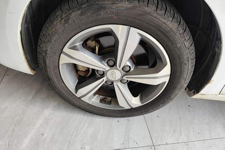 Used Geely Auto Emgrand GL 2018 1.4T DCT Elite Smart Connectivity Version Left Front Wheel Hub