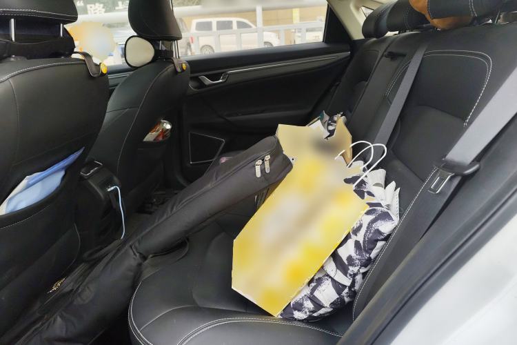 Used Geely Auto Emgrand GL 2018 1.4T DCT Elite Smart Connectivity Version Left Rear Seat