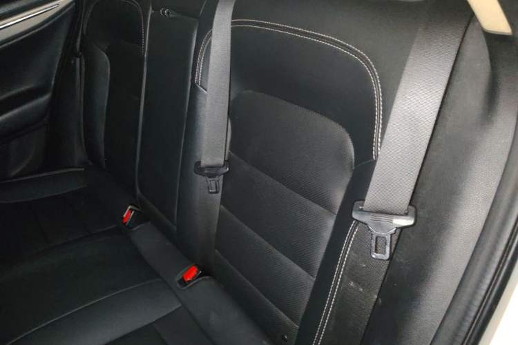 Used Geely Auto Emgrand GL 2018 1.8L Manual Elite Smart Connectivity Version Left Rear Seat