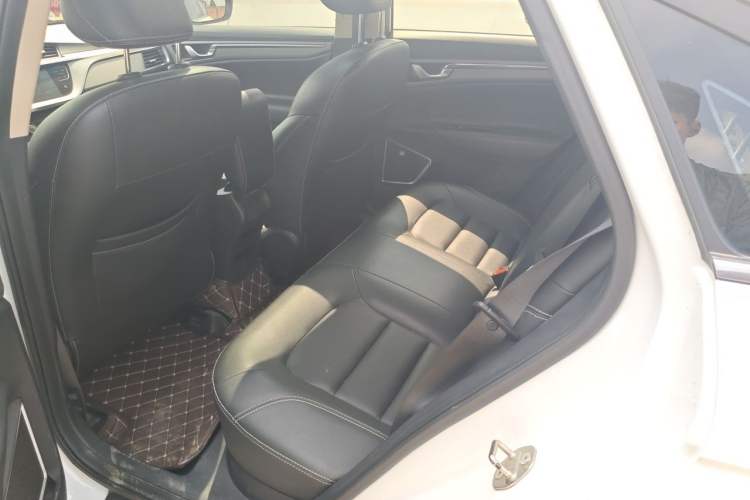 Used Geely Auto Emgrand GL 2018 1.8L DCT Elite Smart Connectivity Version Left Rear Seat