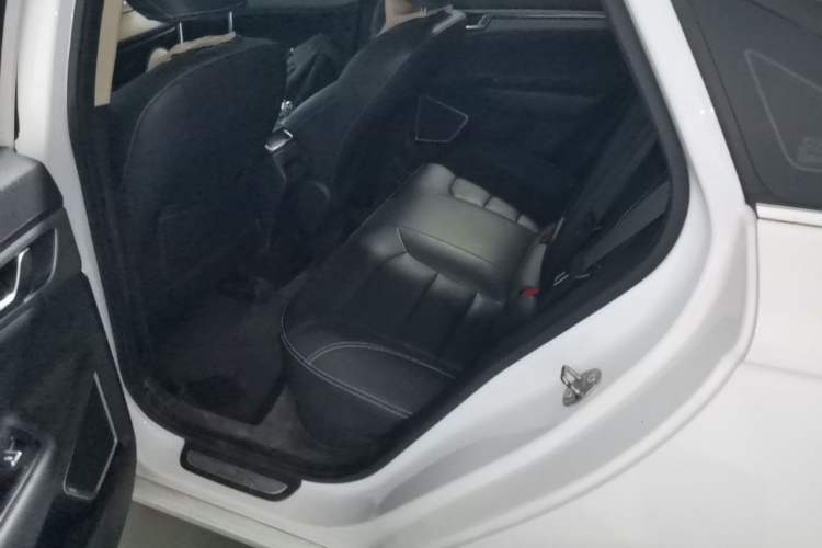 Used Geely Auto Emgrand GL 2018 1.4T DCT Elite Smart Connectivity Version Left Rear Seat