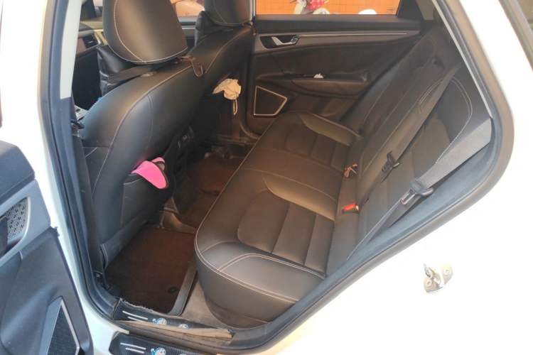 Used Geely Auto Emgrand GL 2018 1.4T DCT Elite Smart Connectivity Version Left Rear Seat