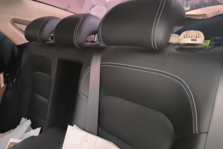 Used Geely Auto Emgrand GL 2018 1.4T DCT Elite Smart Connectivity Version Left Rear Seat