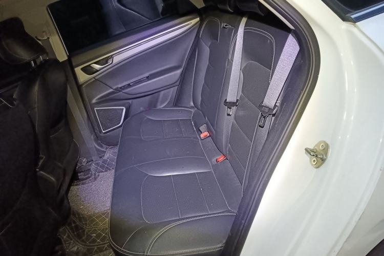 Used Geely Auto Emgrand GL 2018 1.8L Manual Elite Smart Connectivity Version Left Rear Seat