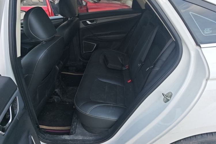 Used Geely Auto Emgrand GL 2018 1.8L Manual Elite Smart Connectivity Version Left Rear Seat