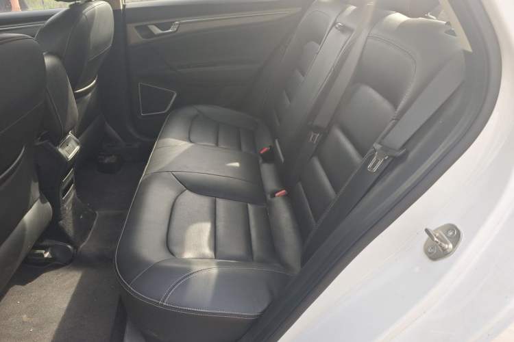 Used Geely Auto Emgrand GL 2018 1.8L DCT Elite Smart Connectivity Version Left Rear Seat