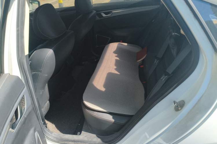 Used Geely Auto Emgrand GL 2018 1.4T DCT Elite Smart Connectivity Version Left Rear Seat