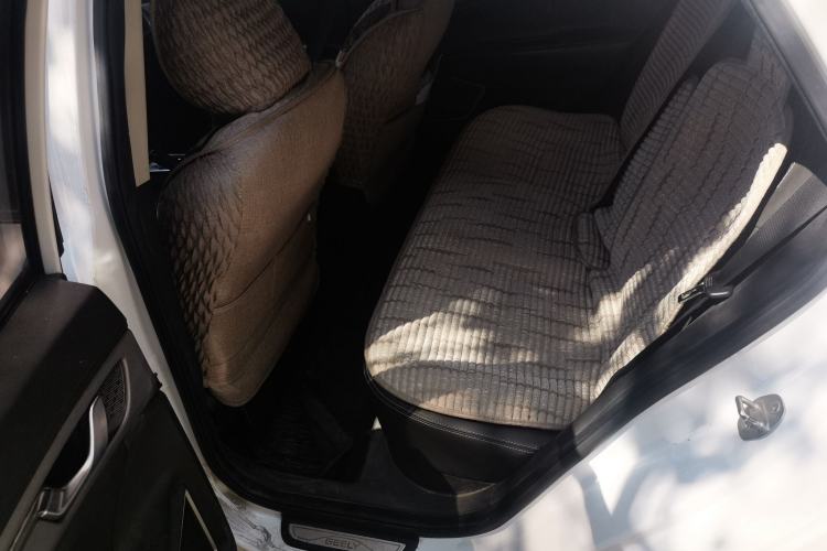 Used Geely Auto Emgrand GL 2018 1.8L Manual Elite Smart Connectivity Version Left Rear Seat