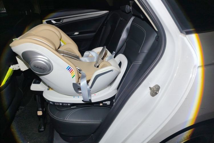 Used Geely Auto Emgrand GL 2018 1.8L DCT Elite Smart Connectivity Version Left Rear Seat