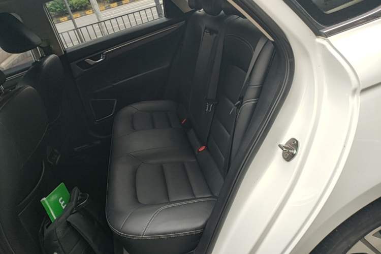 Used Geely Auto Emgrand GL 2018 1.4T DCT Elite Smart Connectivity Version Left Rear Seat