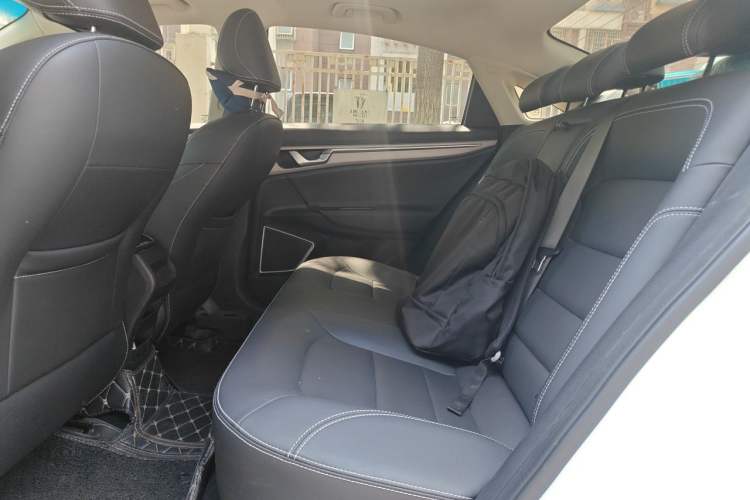 Used Geely Auto Emgrand GL 2018 1.4T DCT Elite Smart Connectivity Version Left Rear Seat