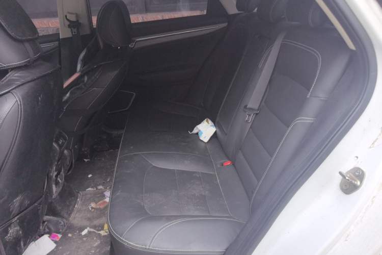 Used Geely Auto Emgrand GL 2018 1.8L DCT Elite Smart Connectivity Version Left Rear Seat