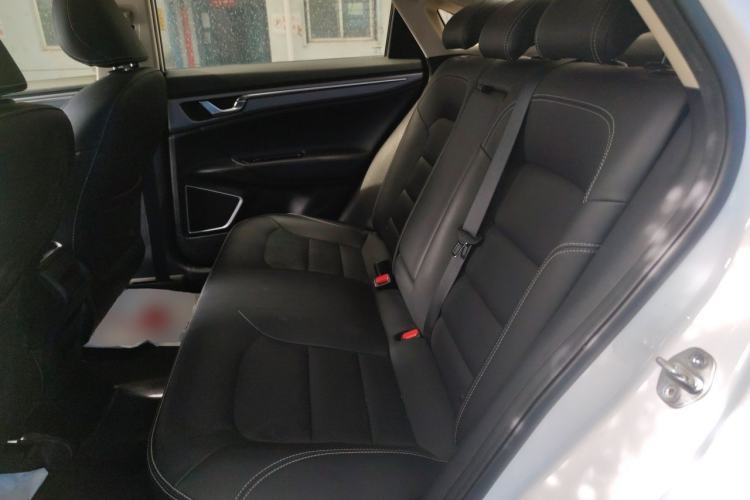 Used Geely Auto Emgrand GL 2018 1.8L Manual Elite Smart Connectivity Version Left Rear Seat
