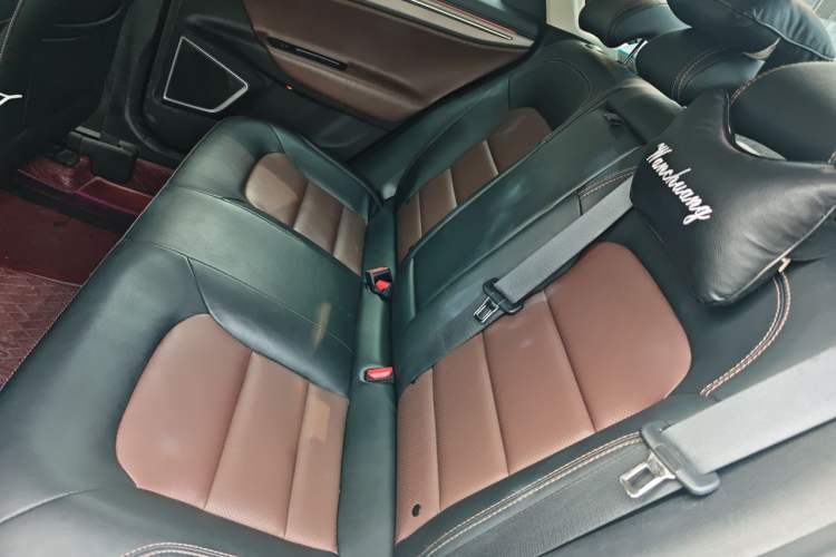 Used Geely Auto Emgrand GL 2018 1.4T DCT Prestige Smart Connectivity Version Left Rear Seat