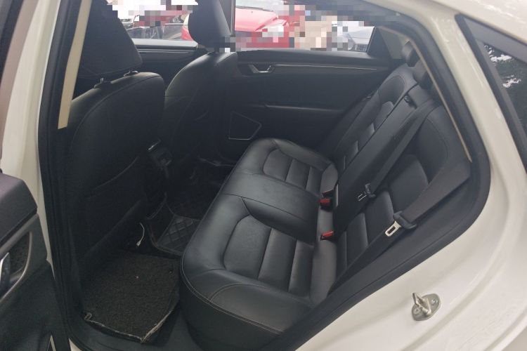 Used Geely Auto Emgrand GL 2018 1.4T Manual Elite Smart Connectivity Version Left Rear Seat