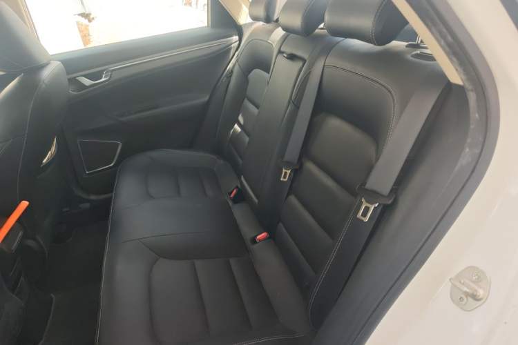Used Geely Auto Emgrand GL 2018 1.8L DCT Elite Smart Connectivity Version Left Rear Seat