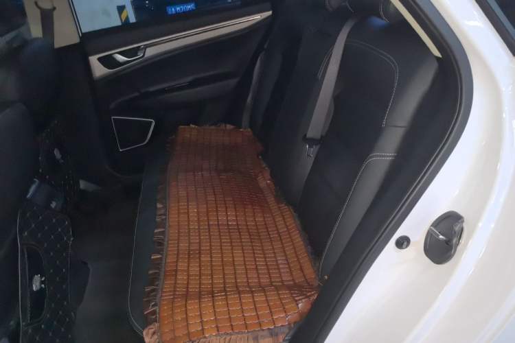Used Geely Auto Emgrand GL 2018 1.8L DCT Elite Smart Connectivity Version Left Rear Seat